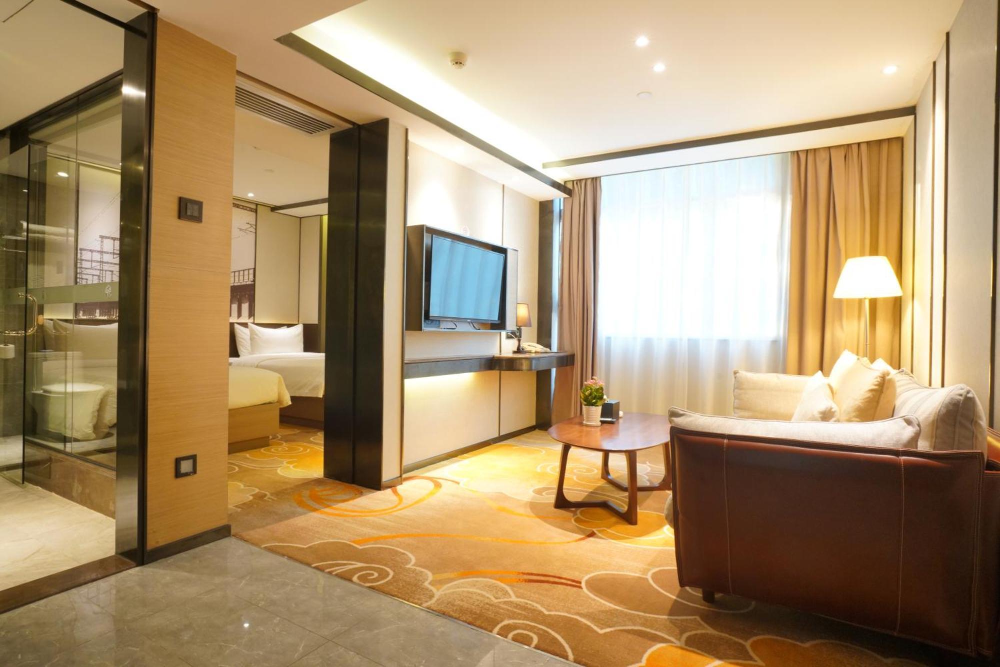 Guangdong Baiyun City Hotel Гуанчжоу Екстер'єр фото