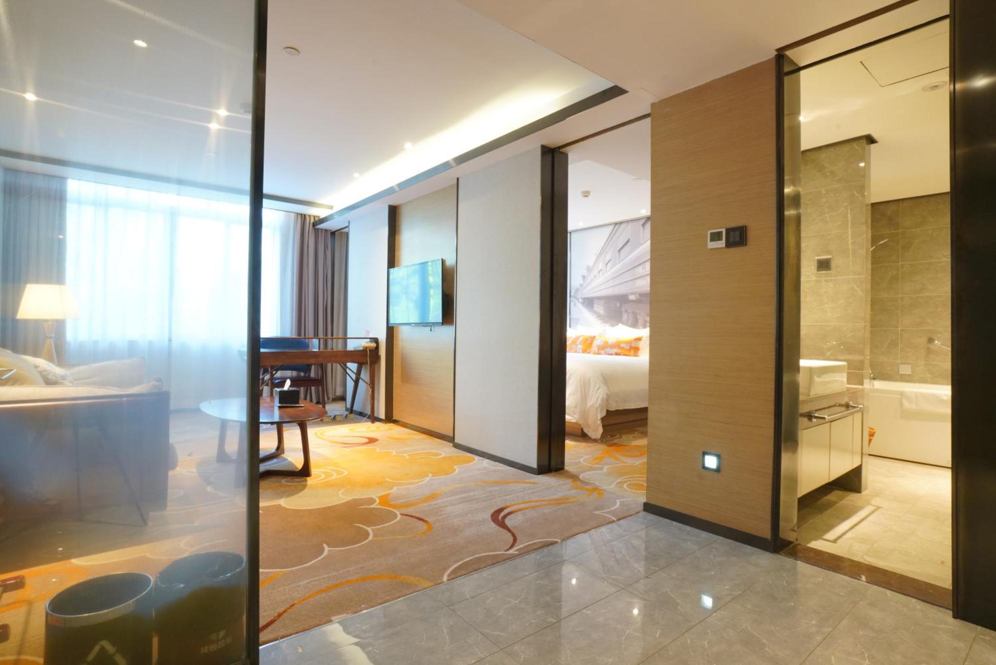 Guangdong Baiyun City Hotel Гуанчжоу Екстер'єр фото